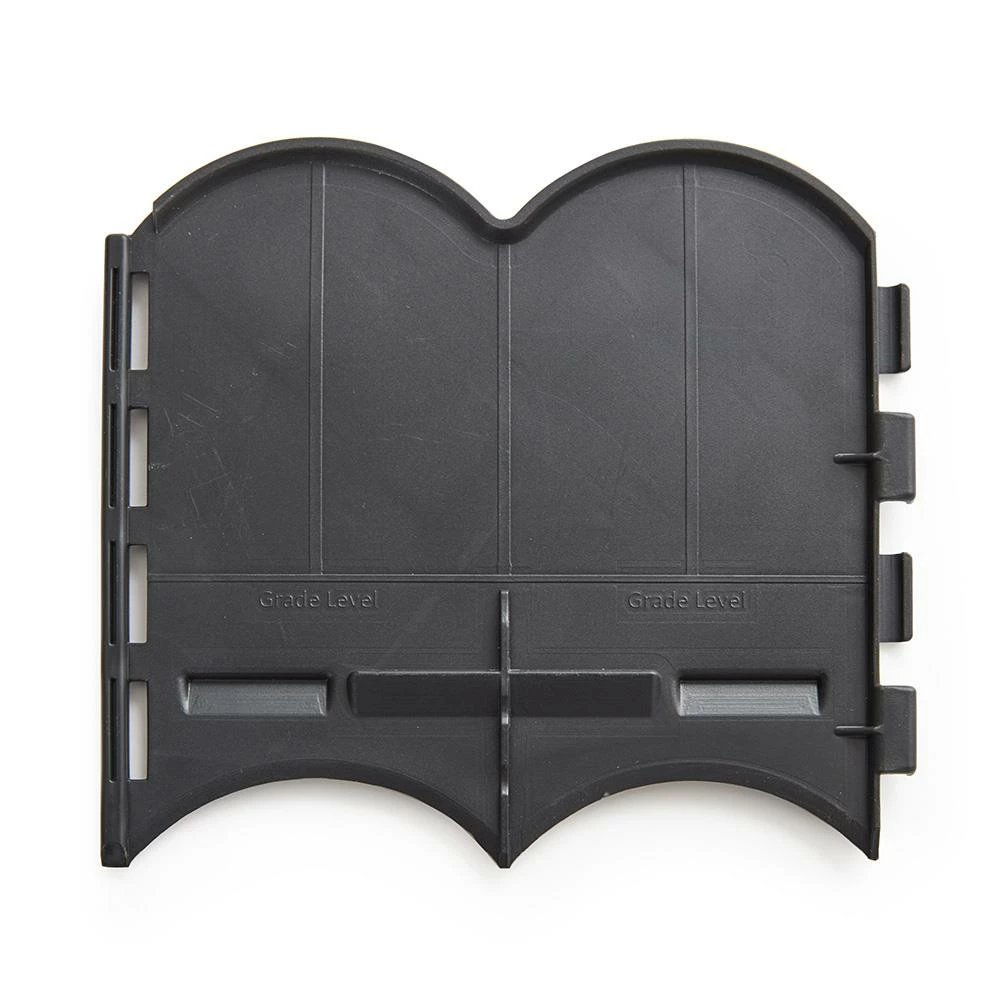 Greenscapes 40-Pack 20-ft Black Plastic Landscape Edging Section 3 Greenscapes 40-Pack 20-ft Black Plastic Landscape Edging Section - Image 3