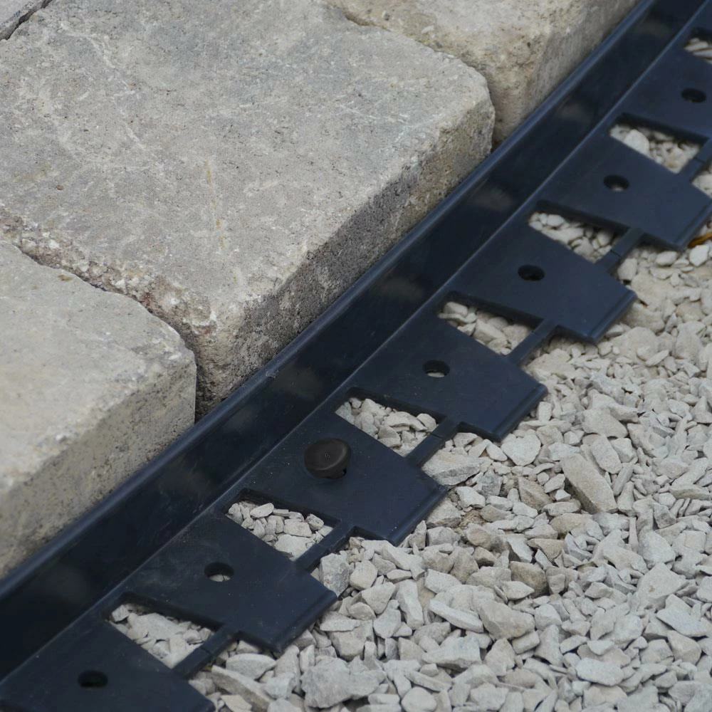 EasyFlex 10-Pack 60-ft Black Plastic Landscape Edging Bundle 5 EasyFlex 10-Pack 60-ft Black Plastic Landscape Edging Bundle - Image 5